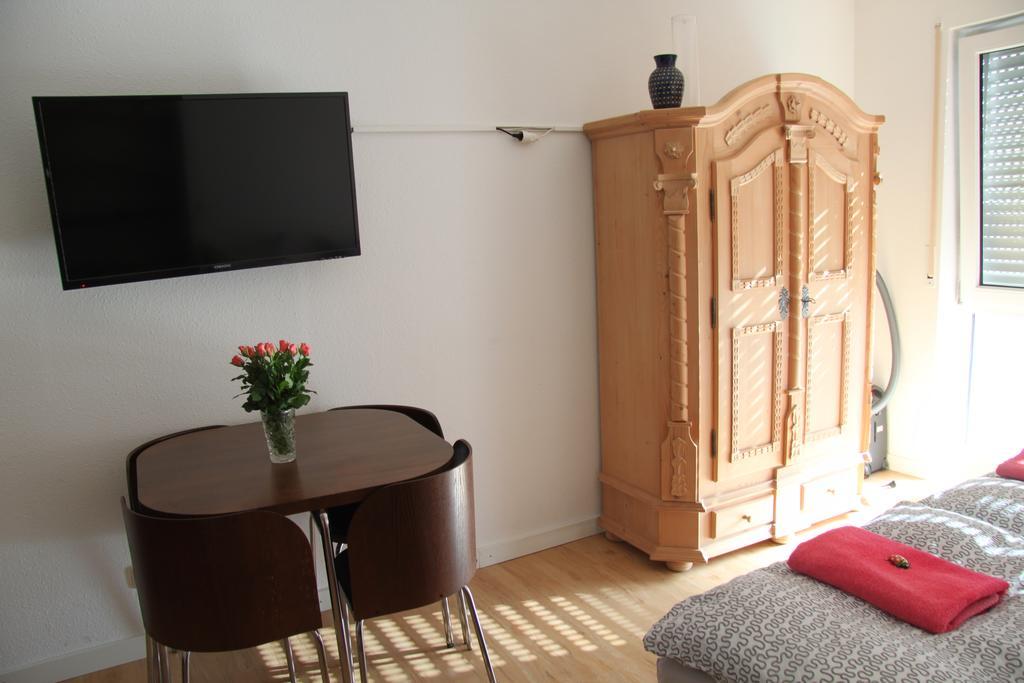 Holiday Apartment Zwinger Дрезден Экстерьер фото